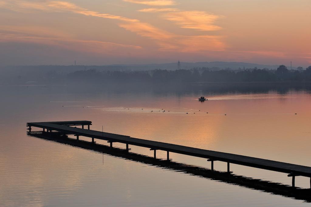 Lazienki Chodzieskie Chodzież Esterno foto